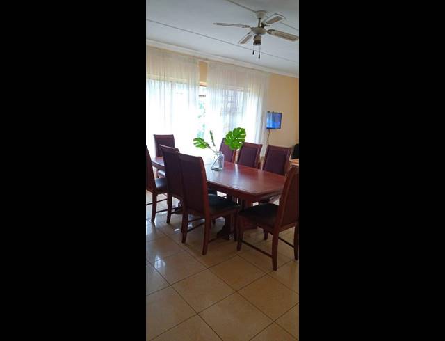 4 BEDROOM FREEHOLD FOR SALE IN BELLAIR
